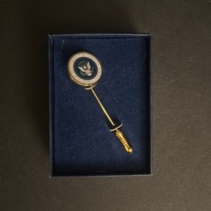 Seal of United States - Presidency Pin -  Ronald Reagan